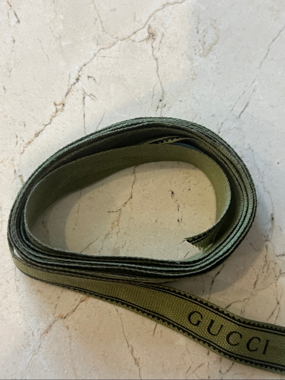 Gucci Logo Ribbon 76" - Picture 2 of 4